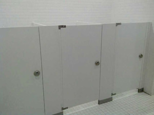 北京瑞梵德 REF-PTLG 公共衛生間隔斷 高品質金屬衛生間隔斷的卓越選擇