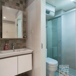 小衛(wèi)生間隔斷裝修效果圖與掛墻板設(shè)計指南