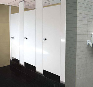 青島衛(wèi)生間隔斷 報(bào)價(jià)與廠家選擇指南（以城陽(yáng)區(qū)明輝家具廠為例）